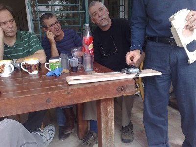 השילוב המנצח של עץ, מנוע, קולה ויין (Large).jpg
