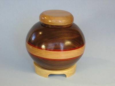 Covered-Bowl-from-book.jpg
