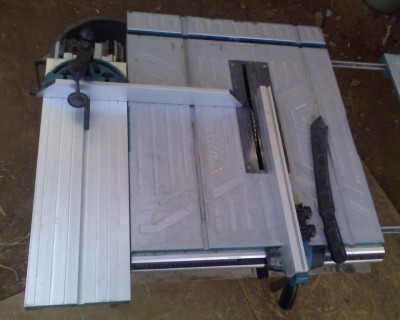 MITER בקצה עגלה.jpg