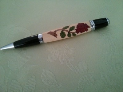 valentine pen.jpg